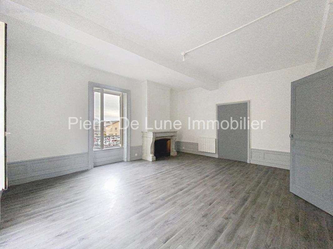 Appartement à CHESSY