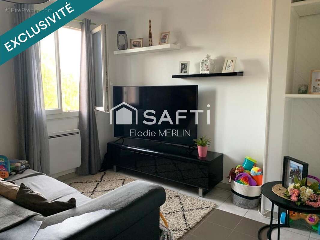 Photo 2 - Appartement à LES MUREAUX