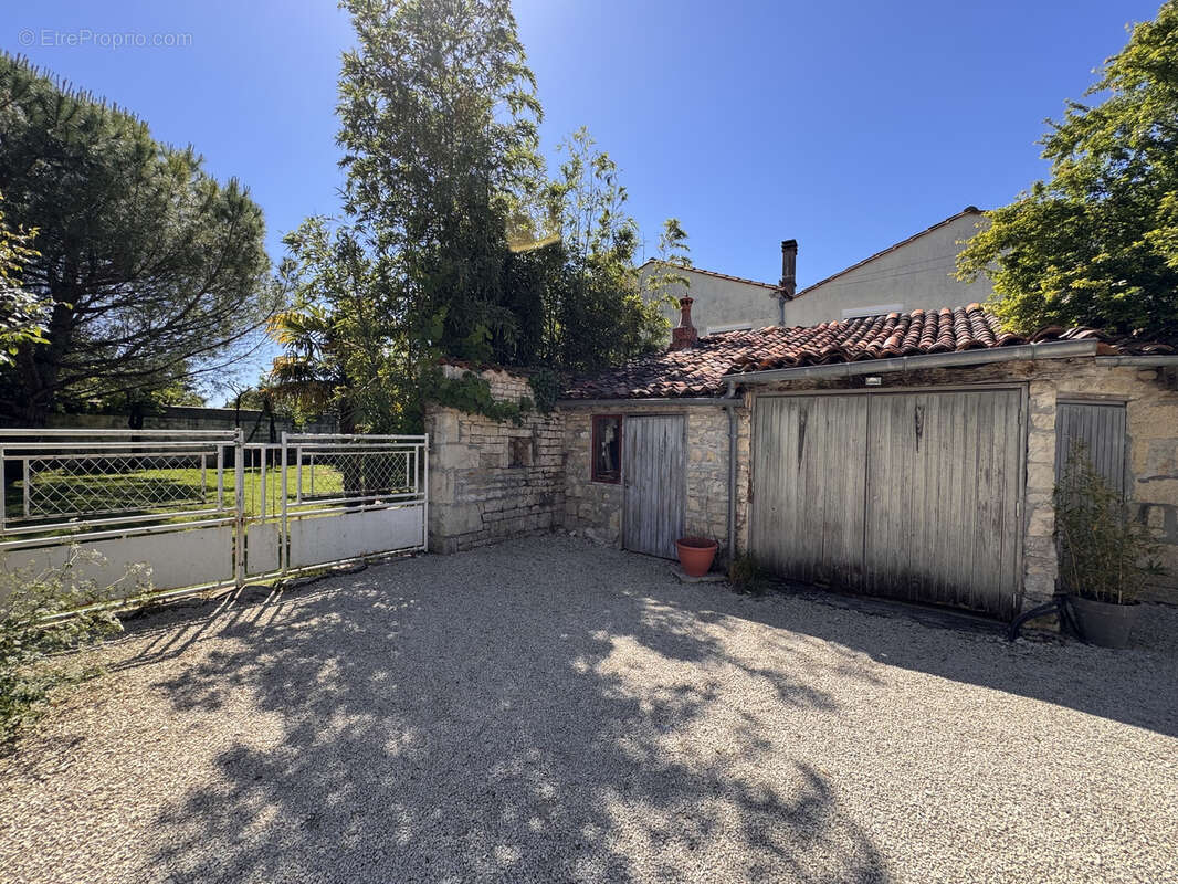 Maison à MANSLE