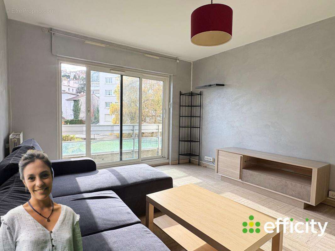 Appartement à SAINT-ETIENNE