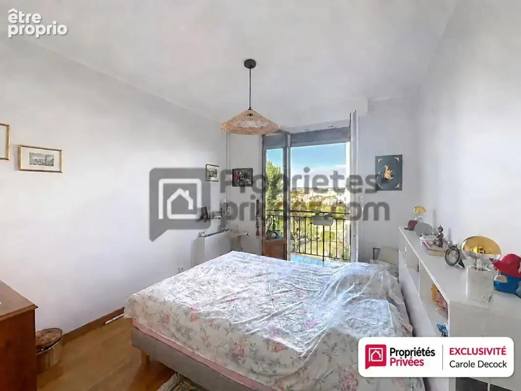 Appartement T3, vue dégagée, 2 balcons - photo 10
