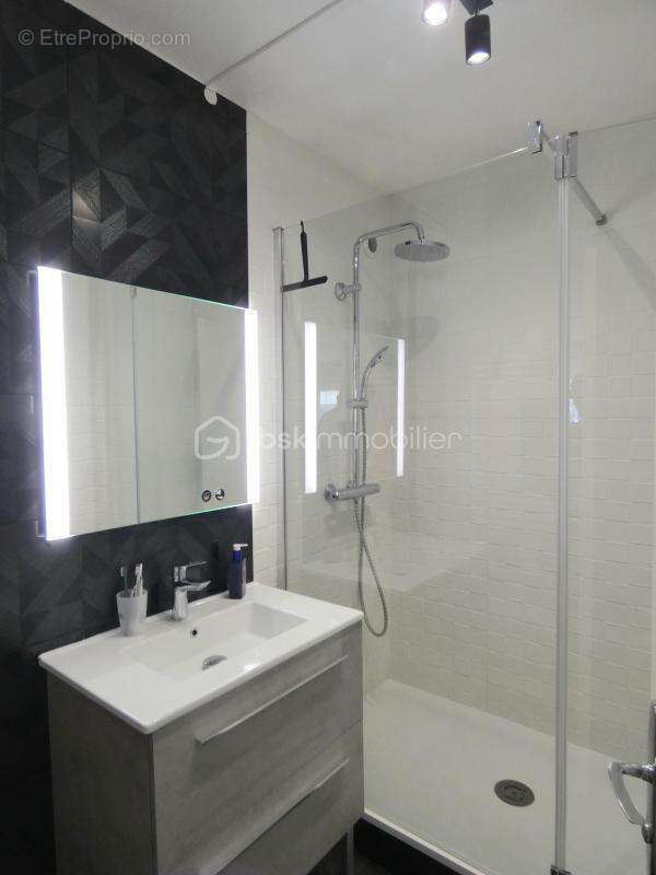 Appartement à REZE
