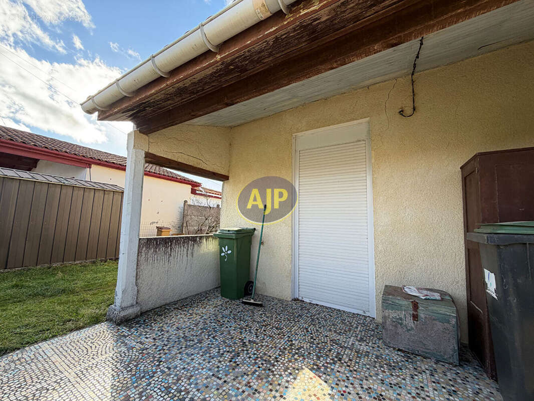 Maison à VENDAYS-MONTALIVET