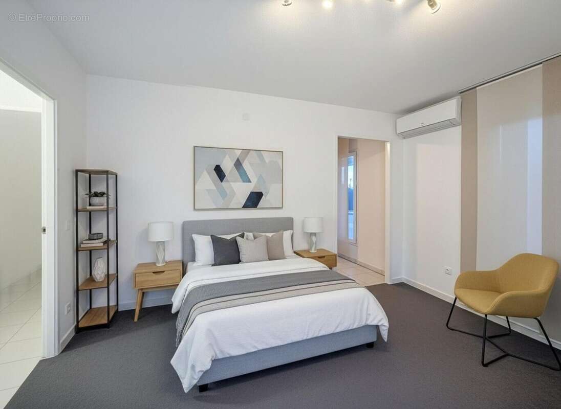 Photo 5 - Appartement à ROQUEBRUNE-SUR-ARGENS