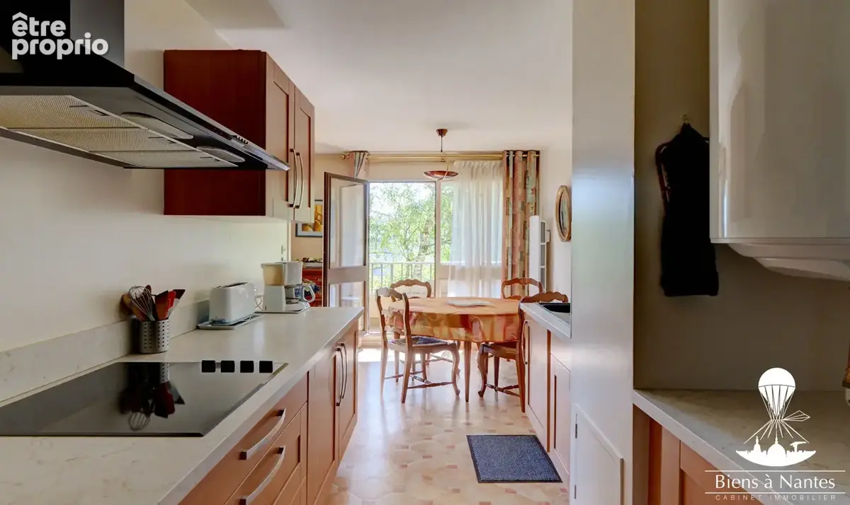A Vendre Appartement T3 77 m² + une place de stationnement + une cave - photo 4