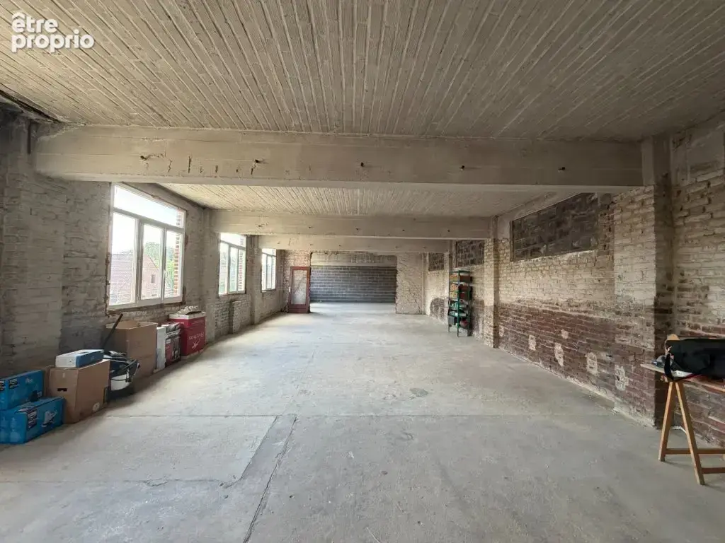 Immeuble de rapport comprenant un local commercial et un appartement - photo 8