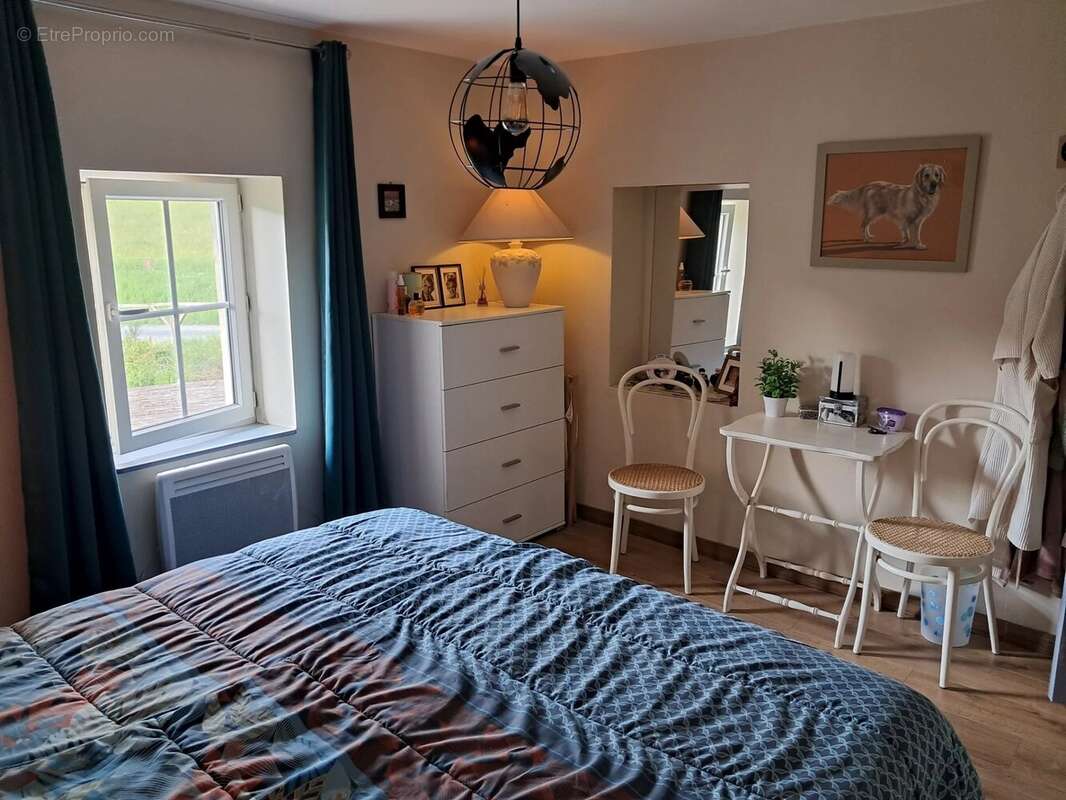 Maison à SAINT-GERVAIS-D&#039;AUVERGNE