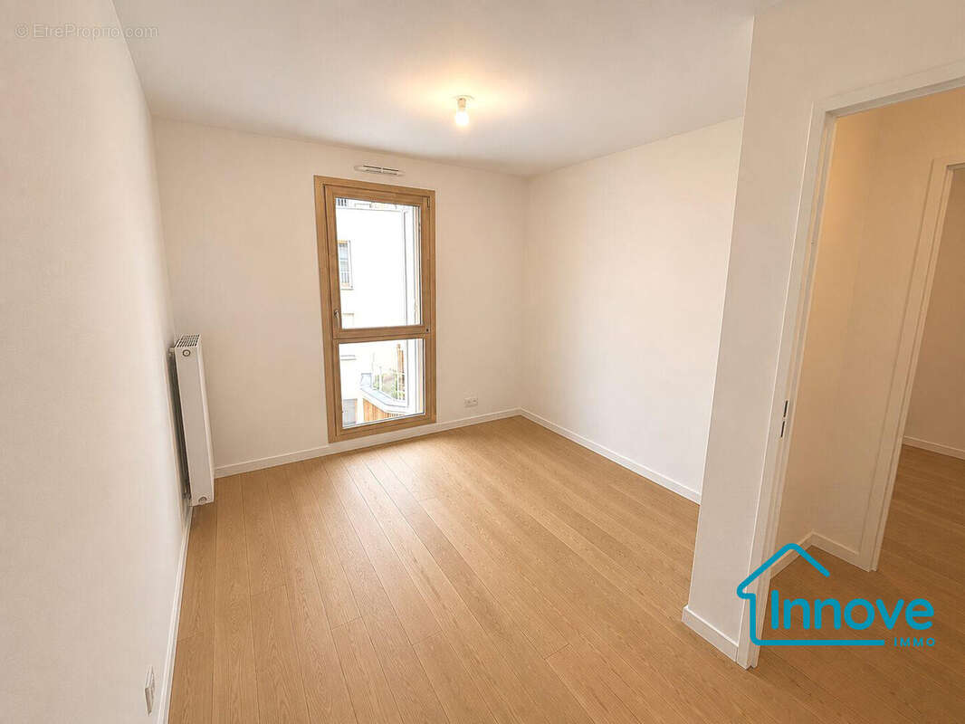 Appartement 98 m² à Viroflay  - photo 2