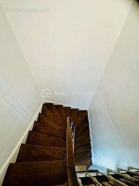 Appartement à MANSLE