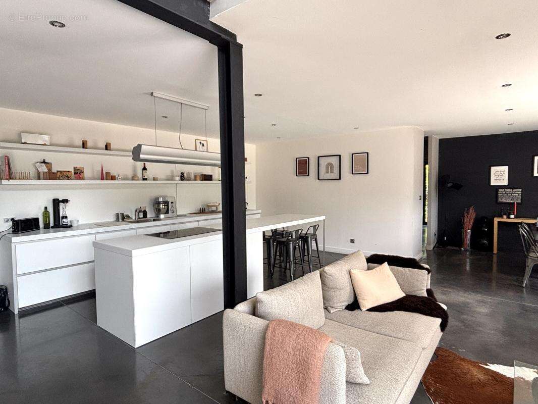 Maison 272 m² à Bondues  - photo 9
