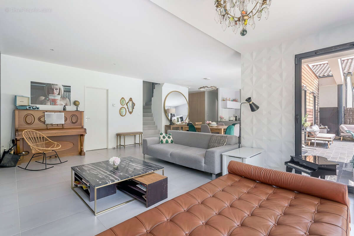 Maison à SAINT-DIDIER-AU-MONT-D&#039;OR