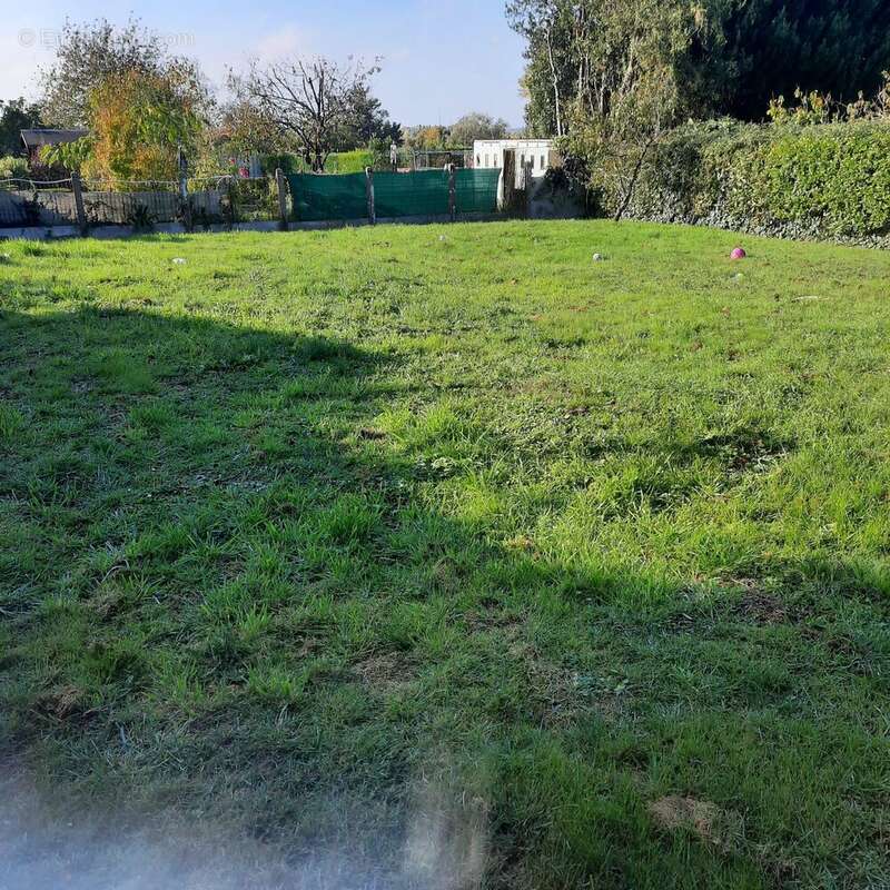 Terrain à CORDEMAIS