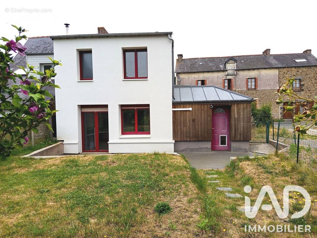 Photo 1 - Maison à MINIAC-SOUS-BECHEREL