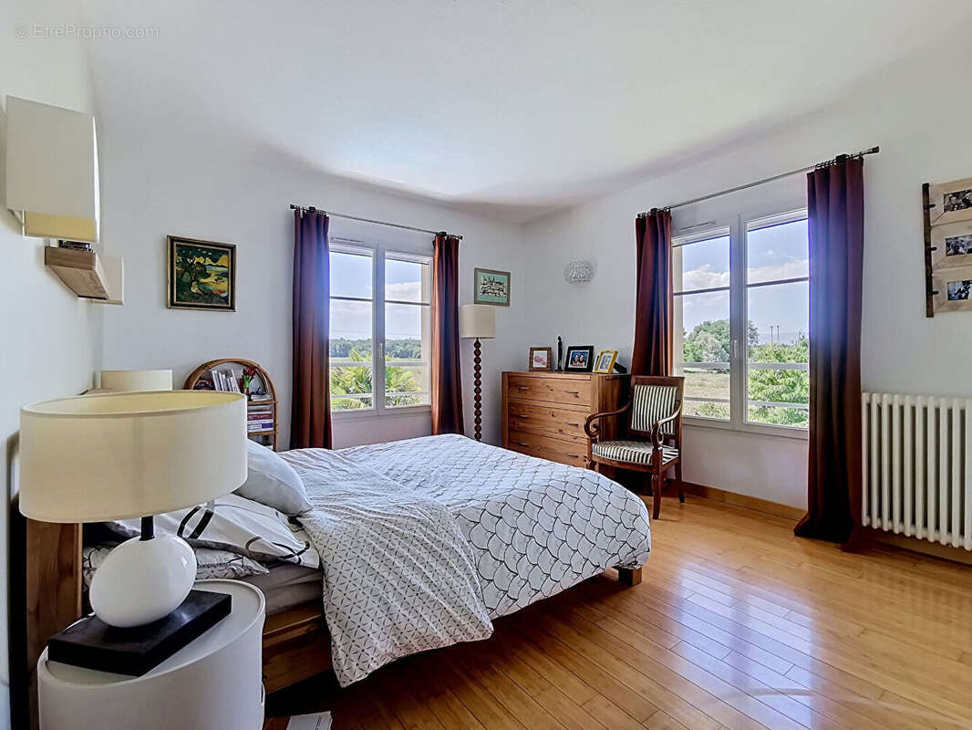 SCIEZ - Villa 168m² sur terrain 1500m² - photo 9