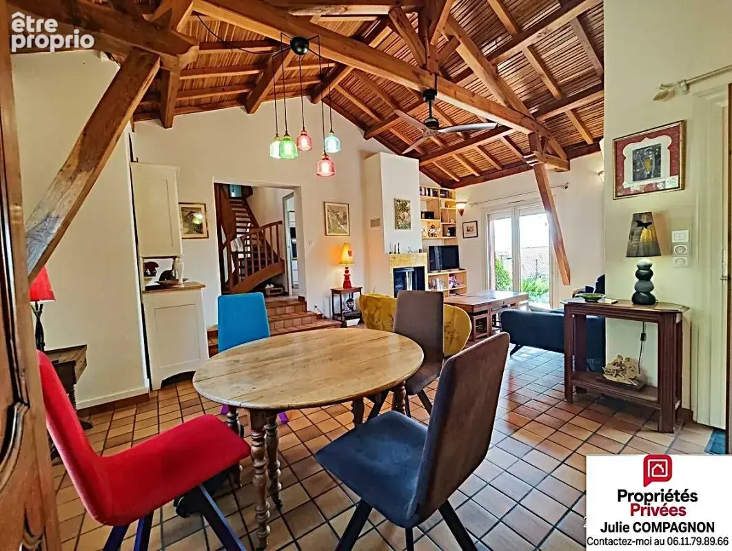 Maison d'architecte 130 m² - 5 chambres - double garage et jardin - photo 3