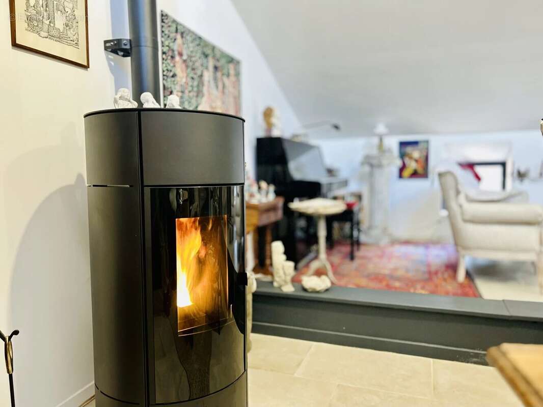 Appartement à MIRABEL-AUX-BARONNIES