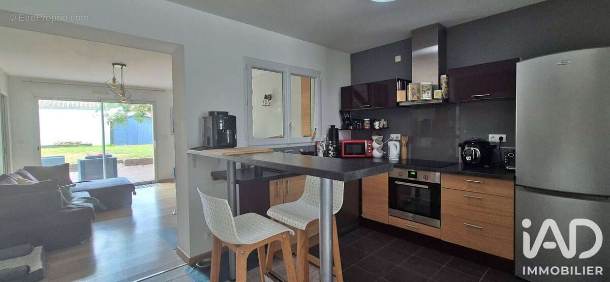 Photo 2 - Maison à LA JARRIE