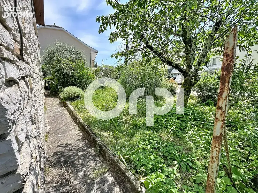 Maison en pierres a renover secteur ouest - photo 12