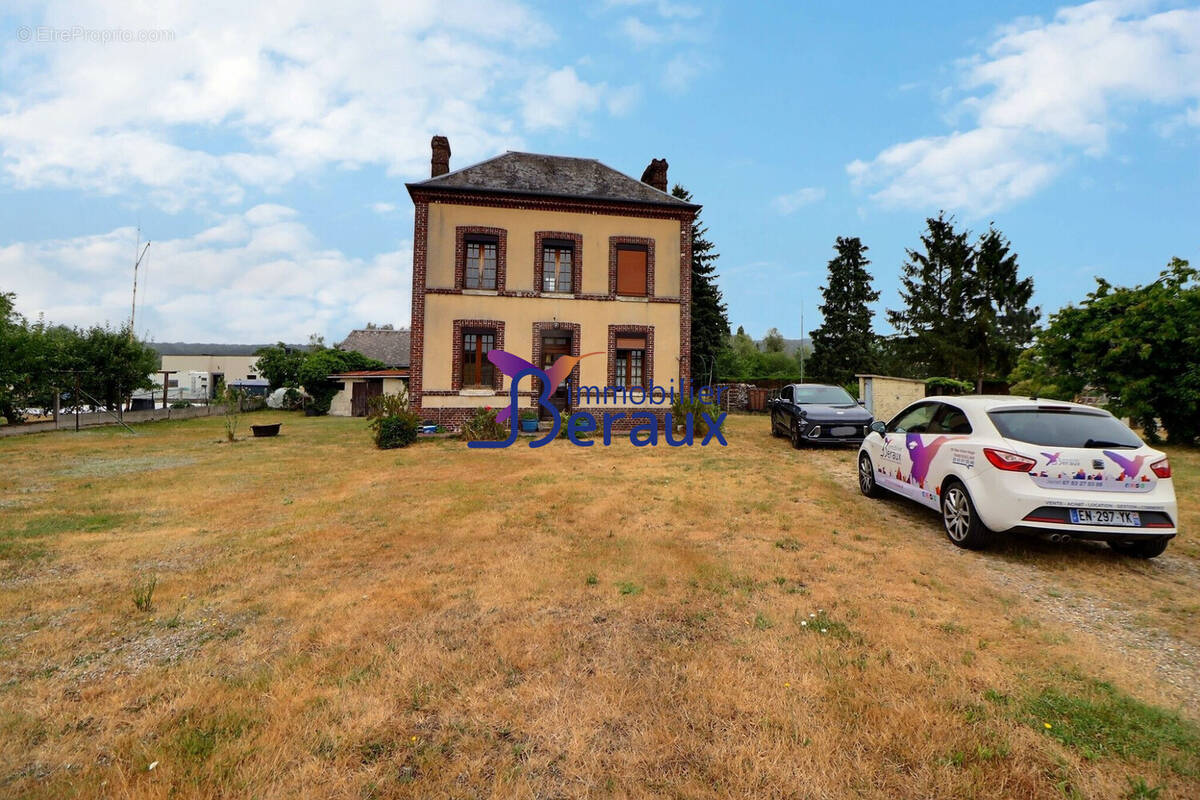 Maison à BERVILLE-SUR-SEINE