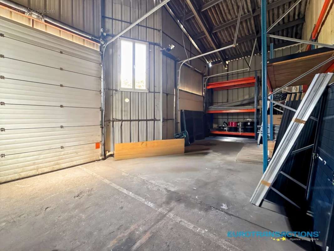 Local de 160 m² à vendre – Zone commerciale Schweighouse - photo 2