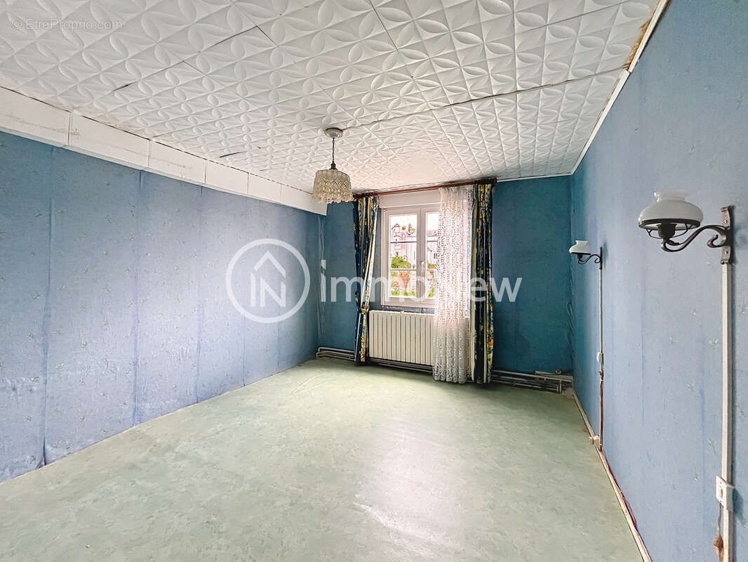 Une maison avec garage non attenant dans le centre de DONVILLE LES BAINS - photo 7
