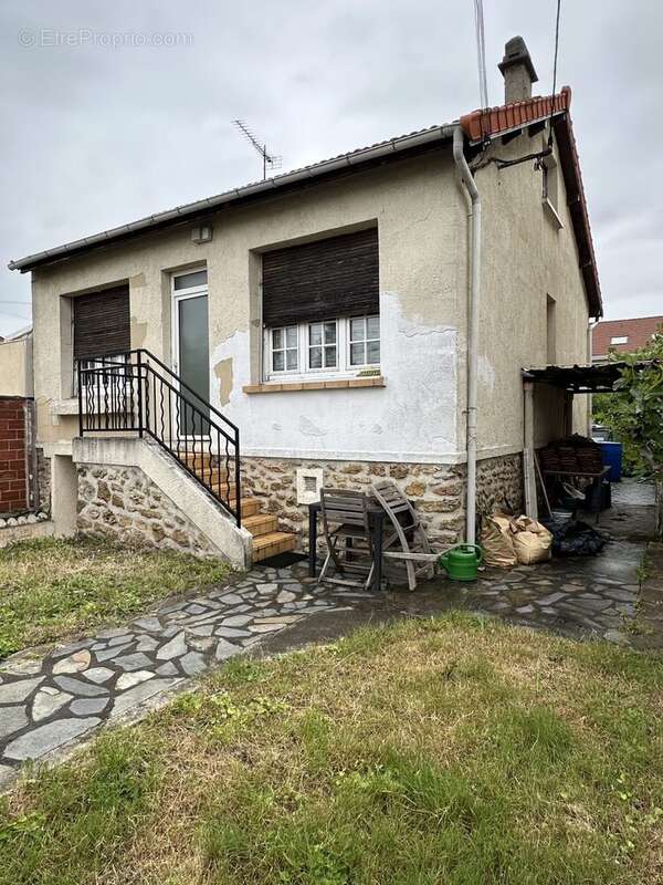Maison à LE BLANC-MESNIL