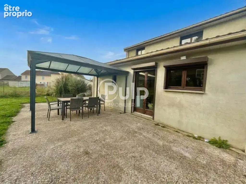 Maison familiale 120 m² - 4 chambres - Terrain 550 m² - DPE B - photo 9