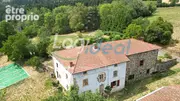 Maison à POULE-LES-ECHARMEAUX