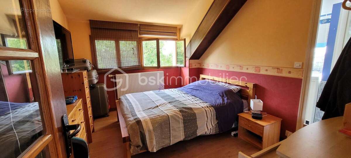 Maison à MONTEREAU-FAULT-YONNE