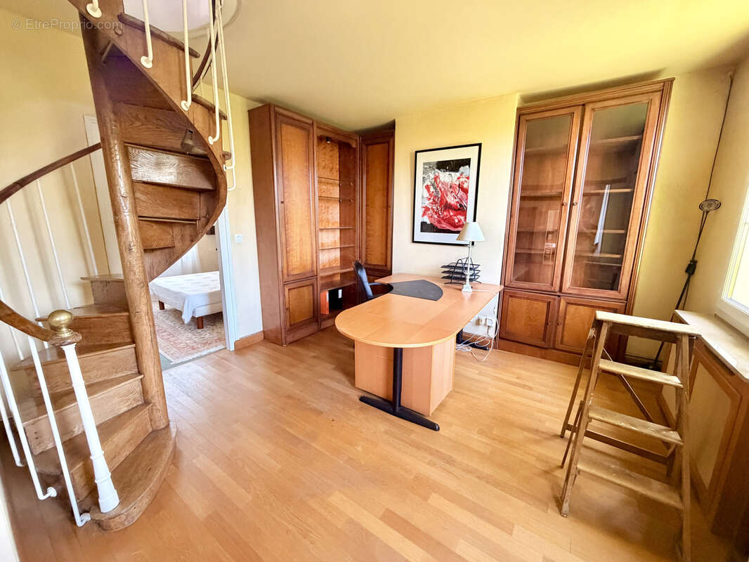 Maison à CAMBRONNE-LES-CLERMONT