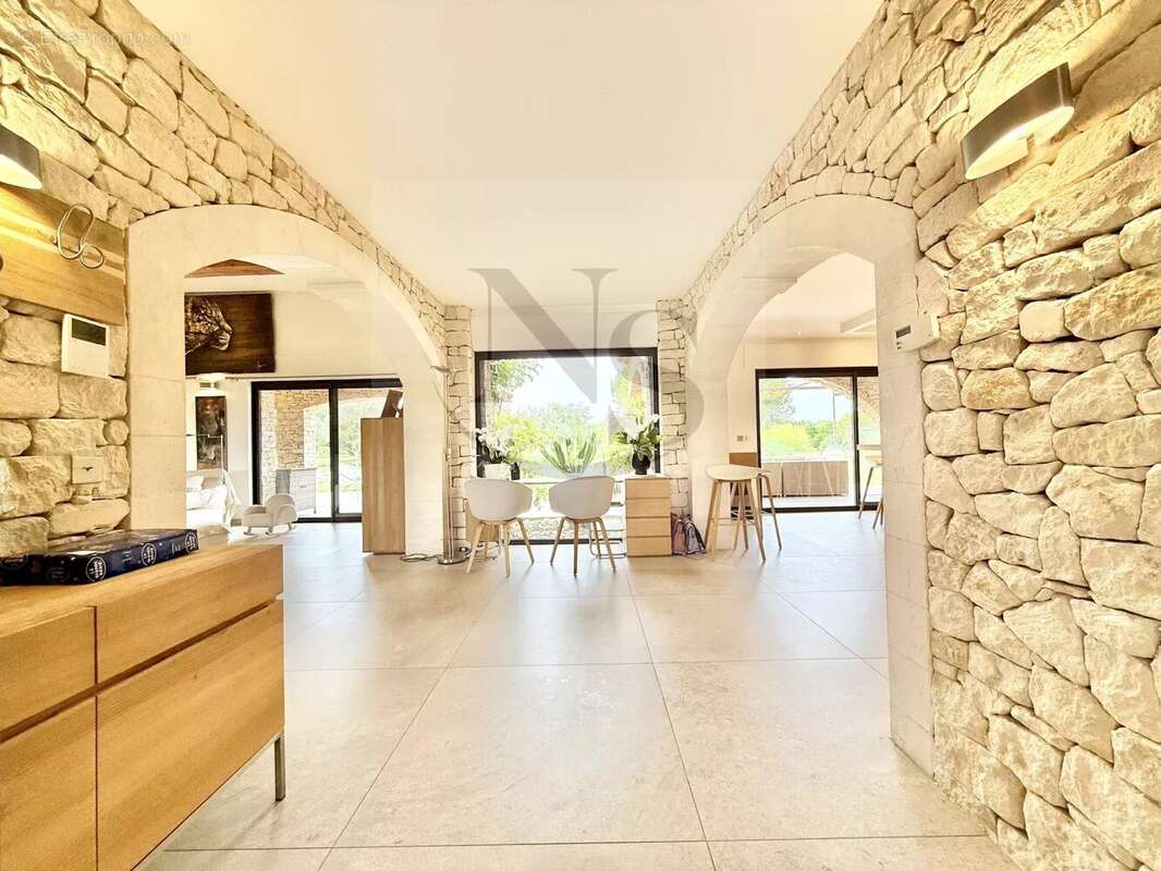 Maison à AIX-EN-PROVENCE