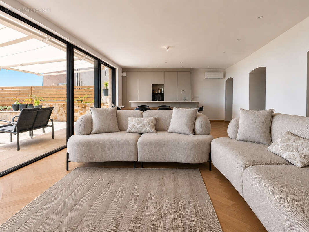 Appartement à MENTON