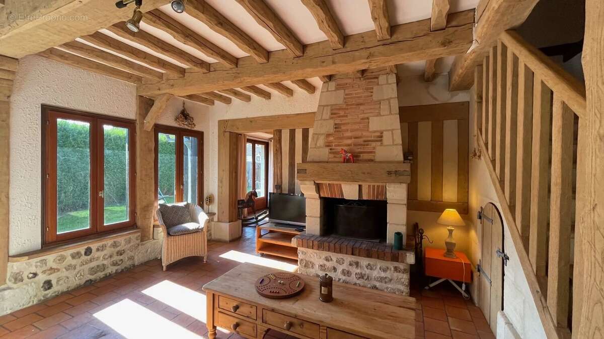 Maison à SAINT-GATIEN-DES-BOIS