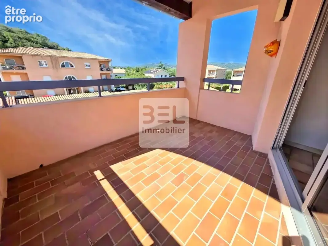 Appartement T3 de 76,21 m² à Bagnols-sur-Cèze - photo 4