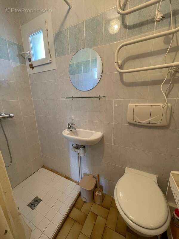 Maison à DECAZEVILLE