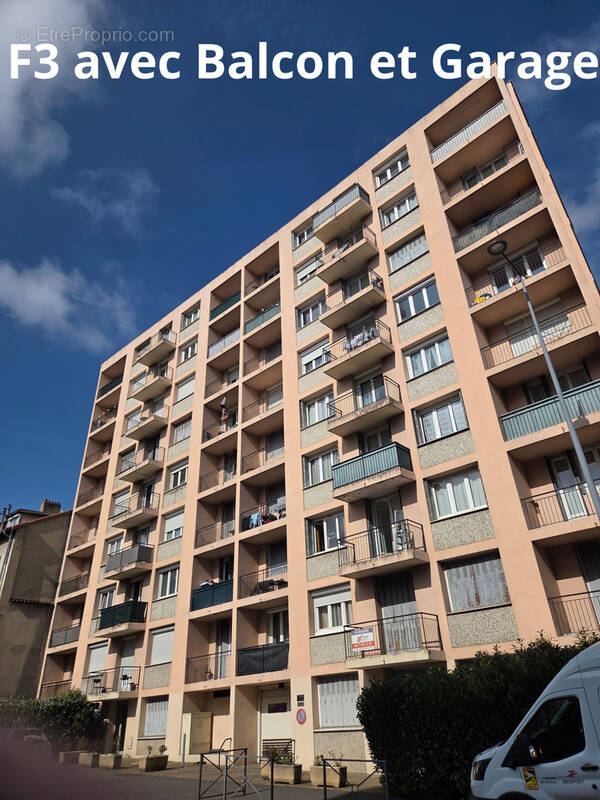 Appartement à SAINT-ETIENNE