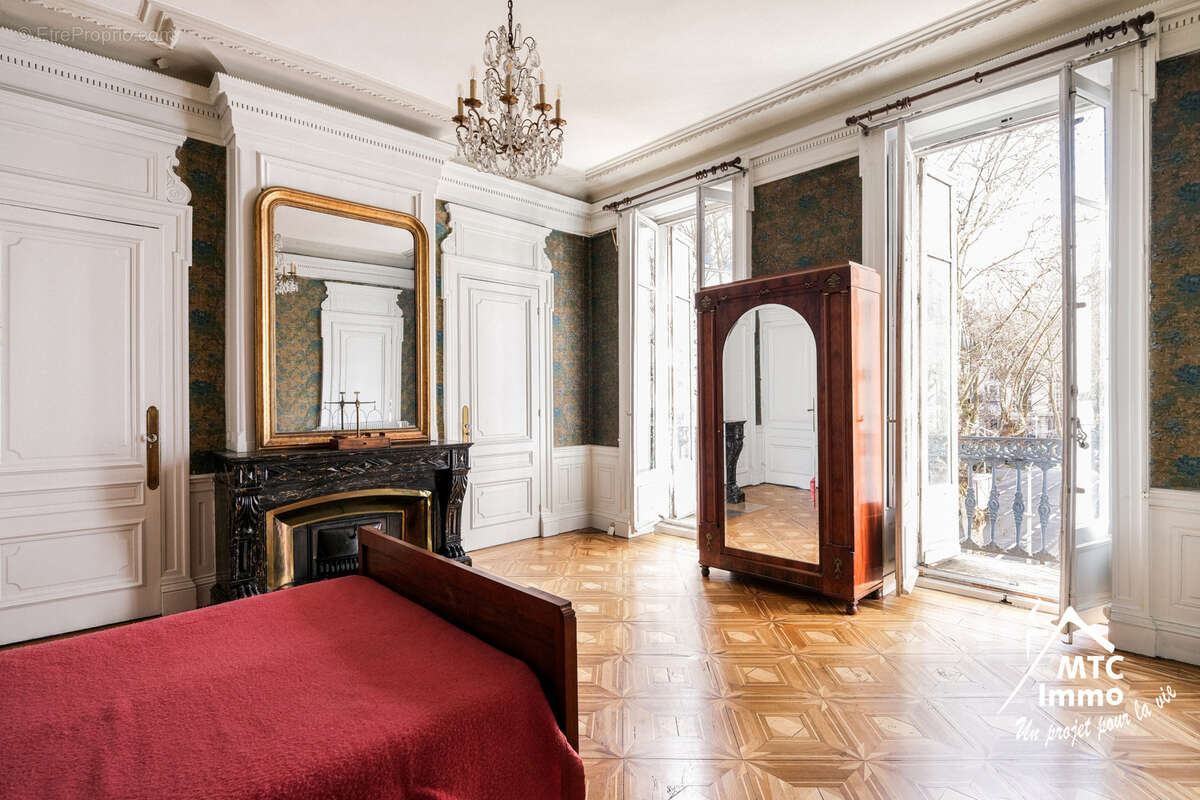 Appartement à LYON-6E