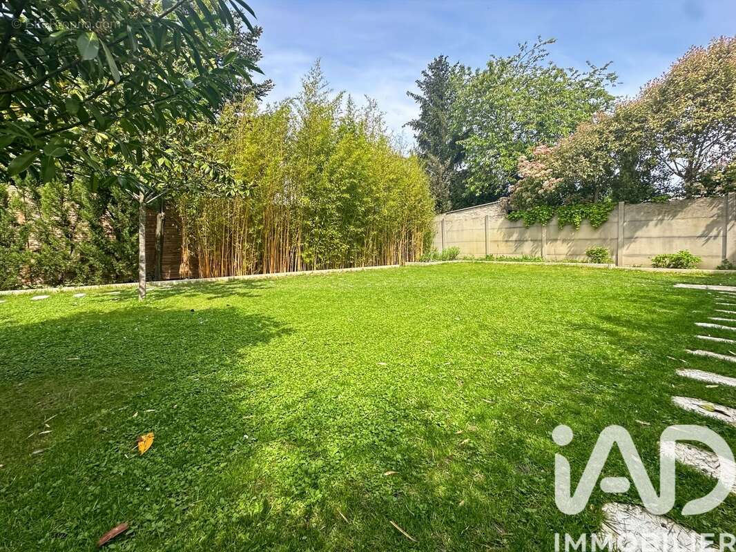 Photo 2 - Maison à CHELLES