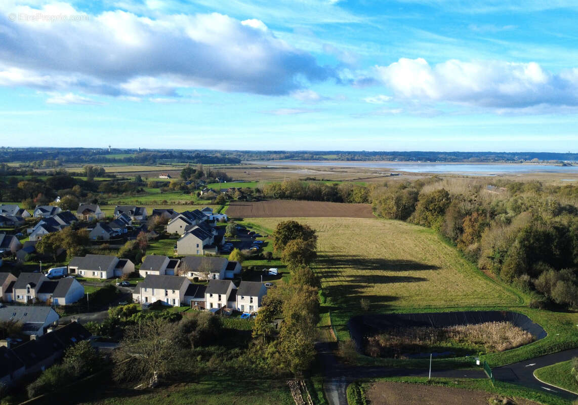 Maison à PLESSIX-BALISSON