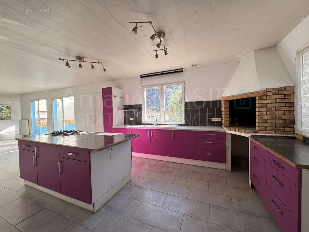 Maison à PUILAURENS