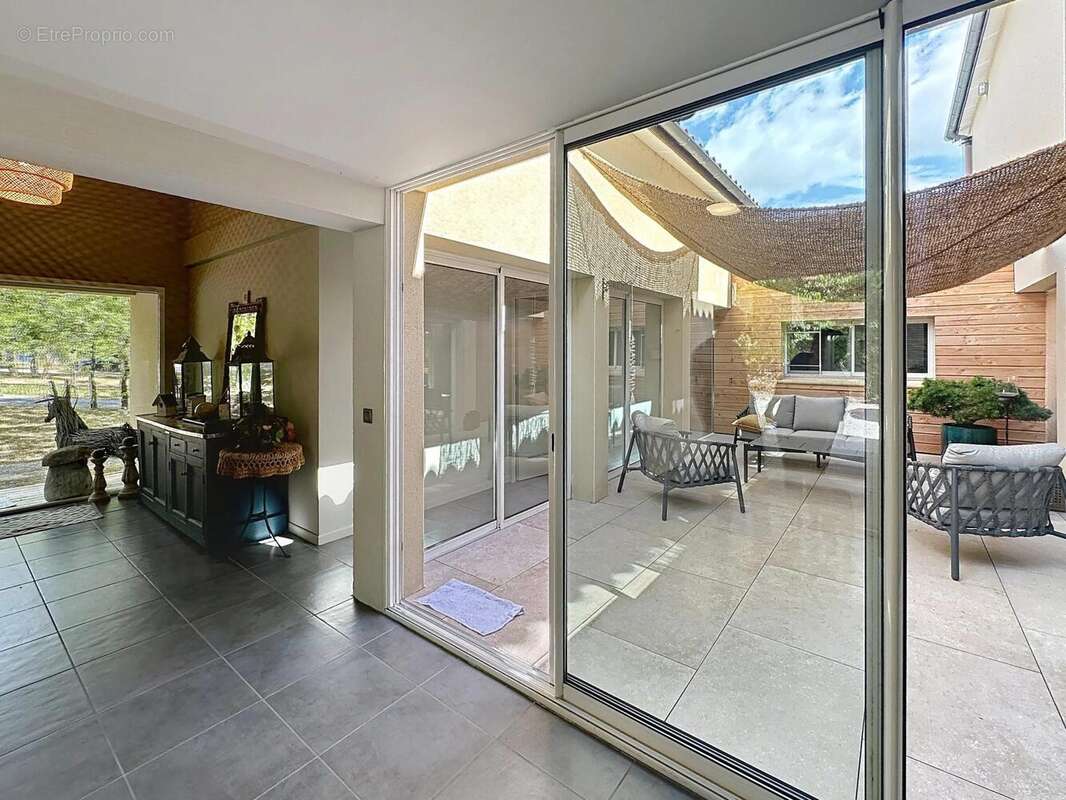 Photo 8 - Maison à LABASTIDE-MARNHAC