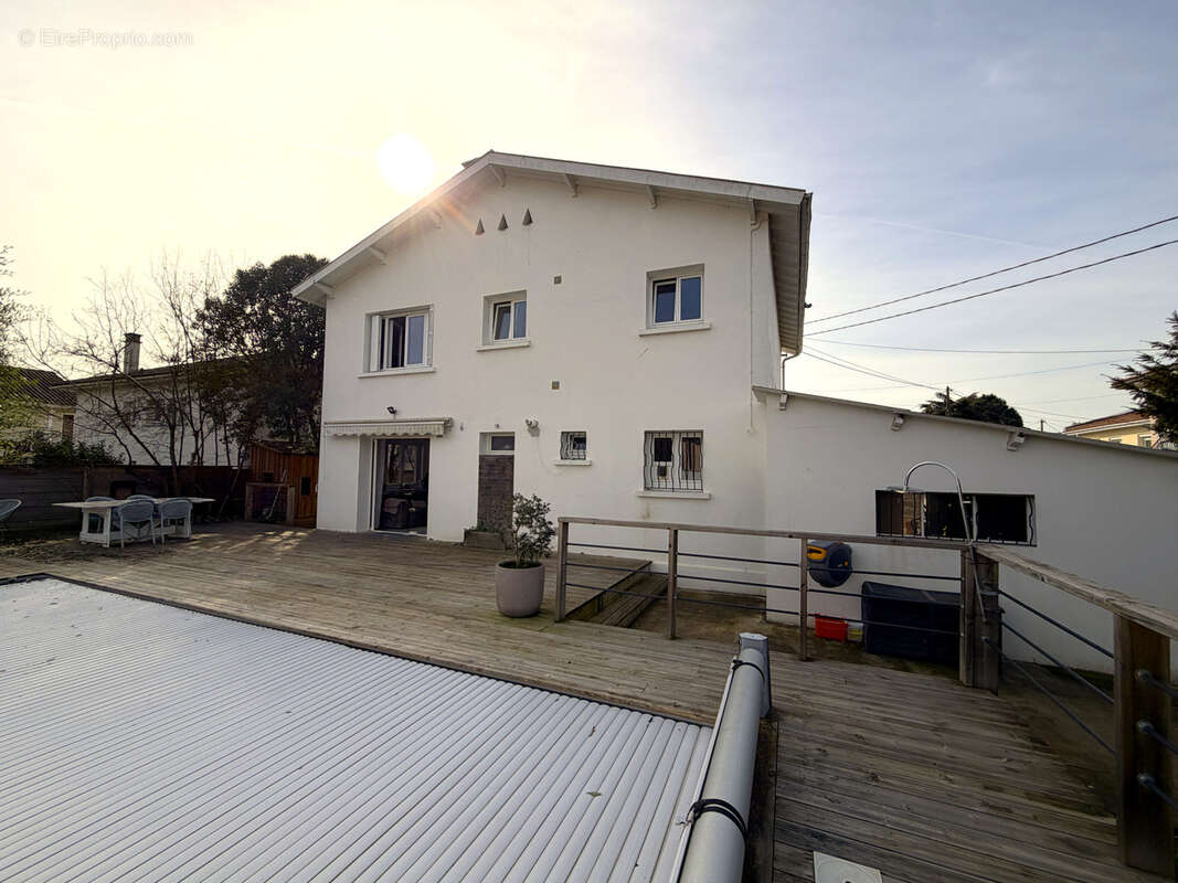 Maison à LE PASSAGE