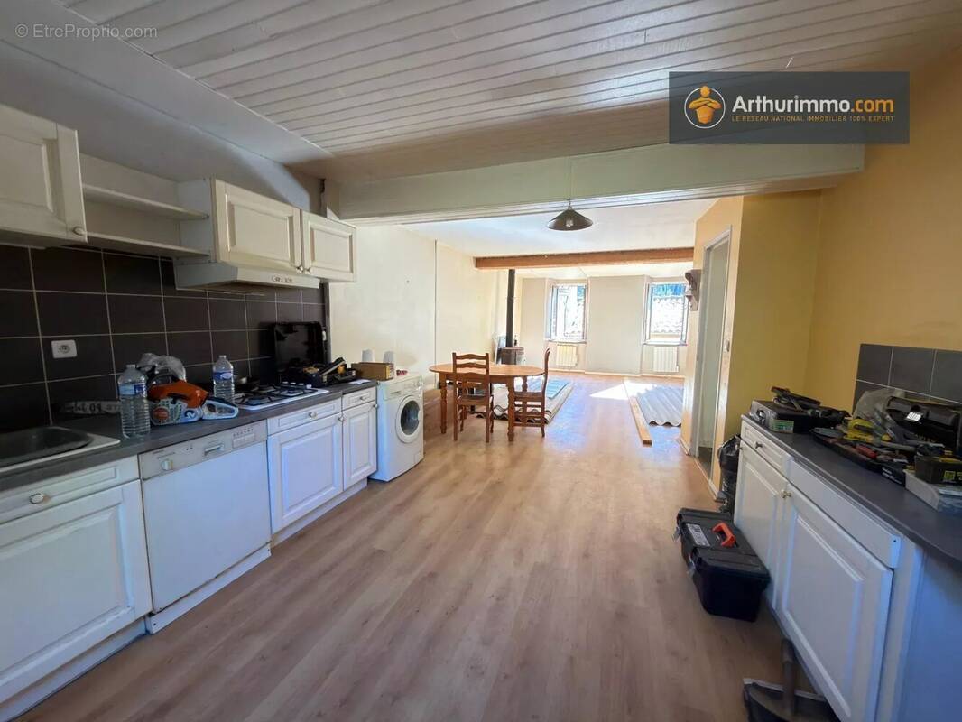 Appartement à MONTFERRIER