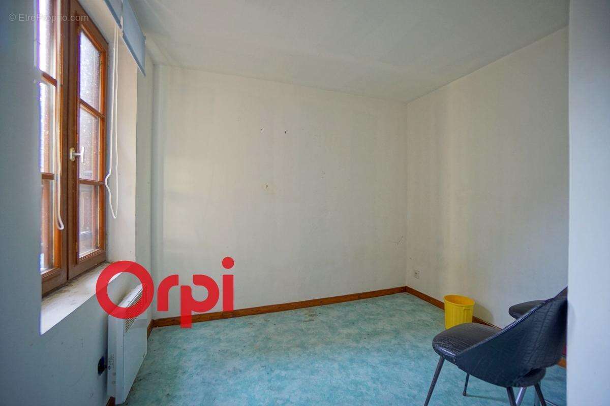 Ideal investisseur, Immeuble à vendre au cœur historique d'Orbec - photo 12