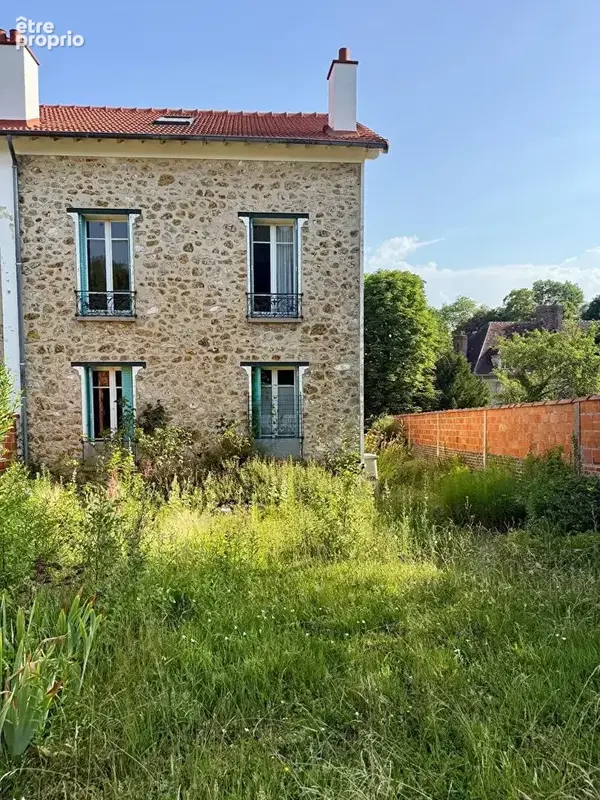 Maison à COUPVRAY