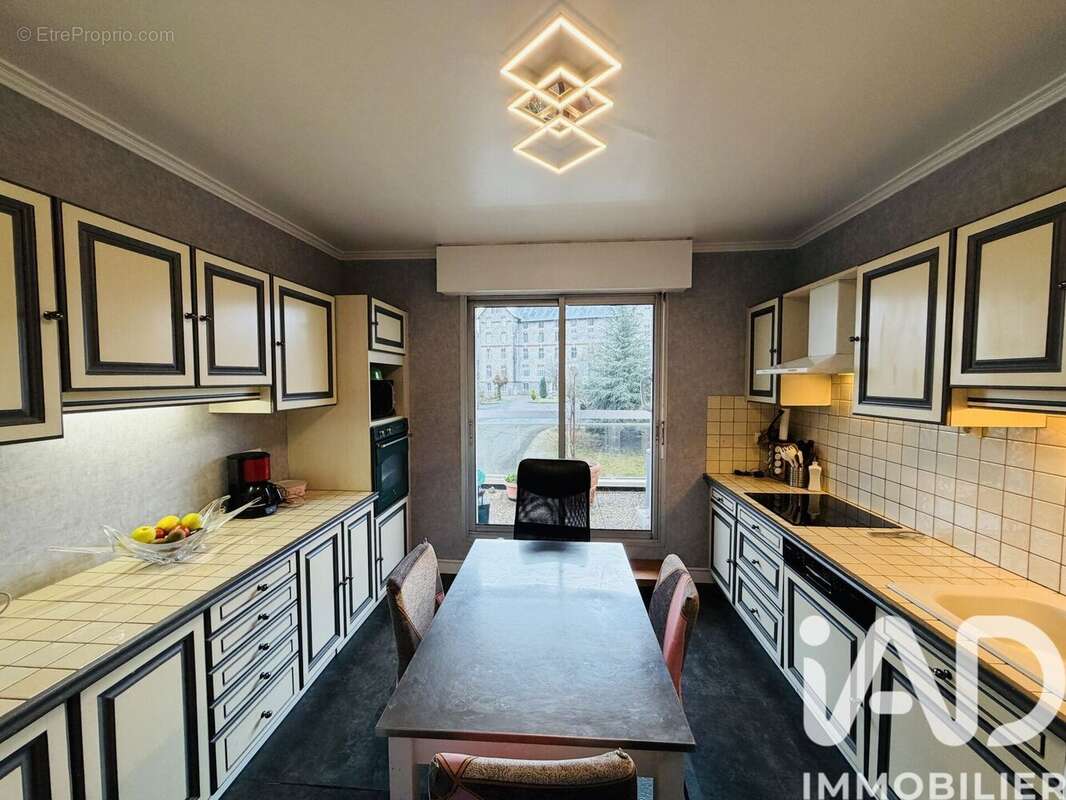 Photo 8 - Appartement à GUERET