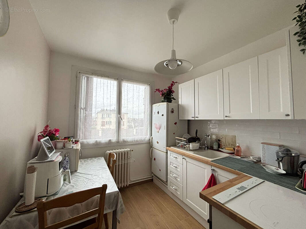 Appartement à EPINAY-SUR-SEINE