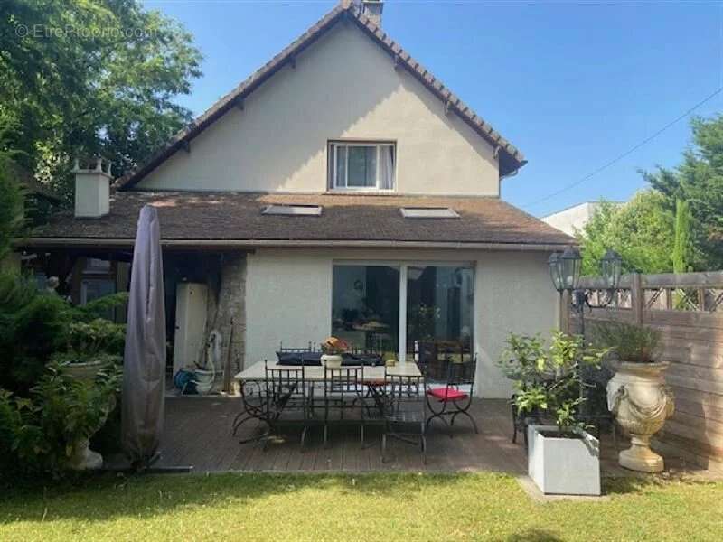 Maison à MORSANG-SUR-ORGE