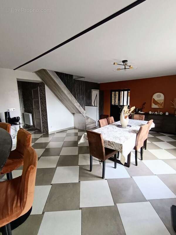 Maison 145 m² à Lecluse  - photo 3