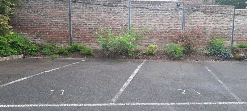 Dpt Aisne (02), à vendre SAINT QUENTIN Appartement T5 Parking - photo 16